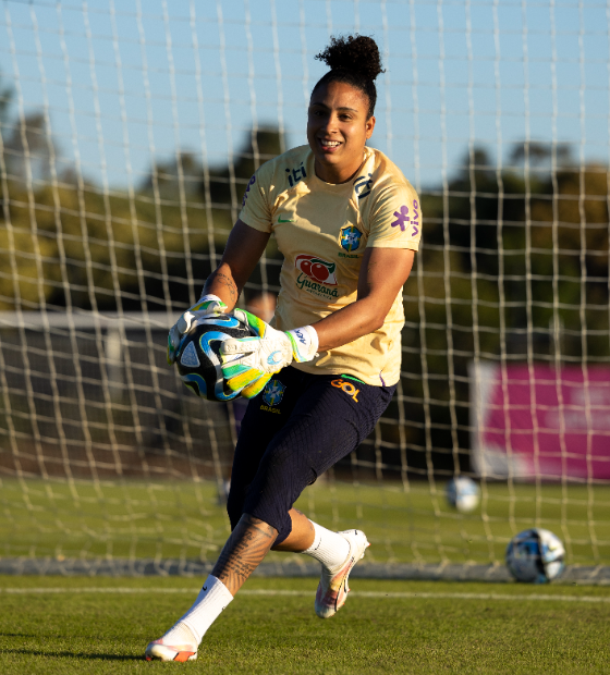 Brasileirão Feminino de futebol apontará os finalistas neste sábado