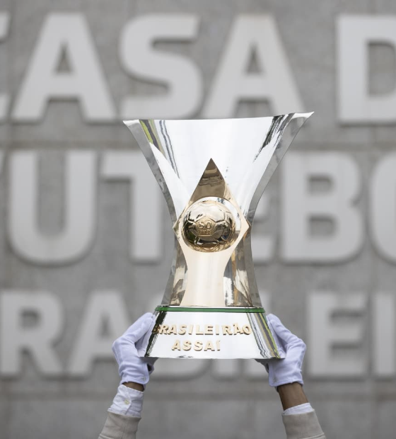 Para onde vai troféu de campeão? CBF terá três taças para entregar a  Palmeiras, Atlético-MG ou Flamengo