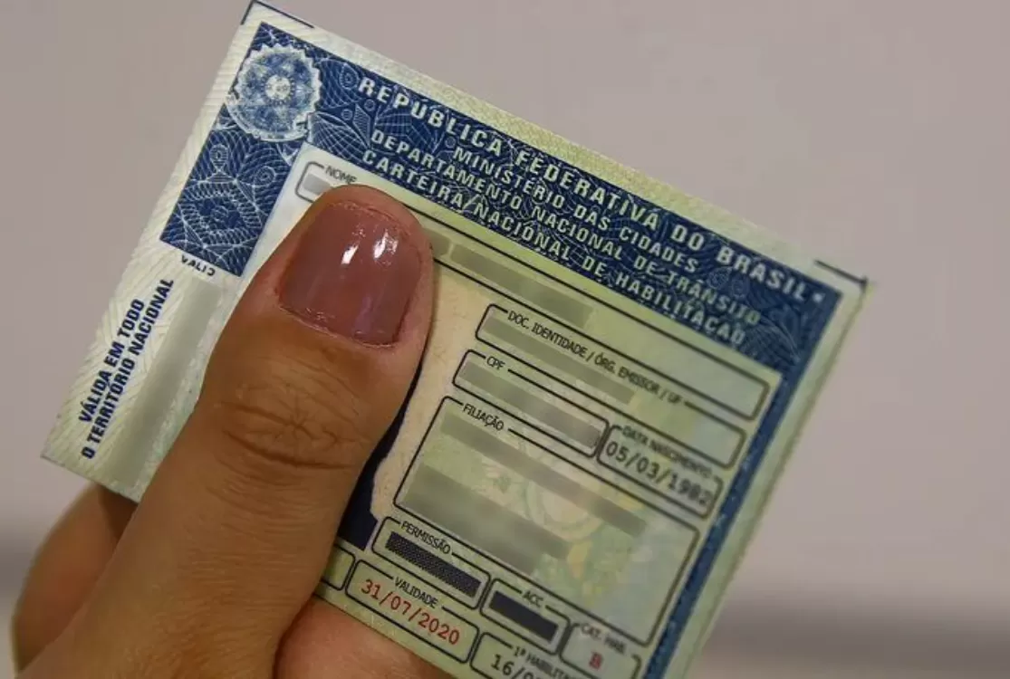 Ação cumpre mandados de busca e apreensão contra fraudes em Carteiras de Habilitação
