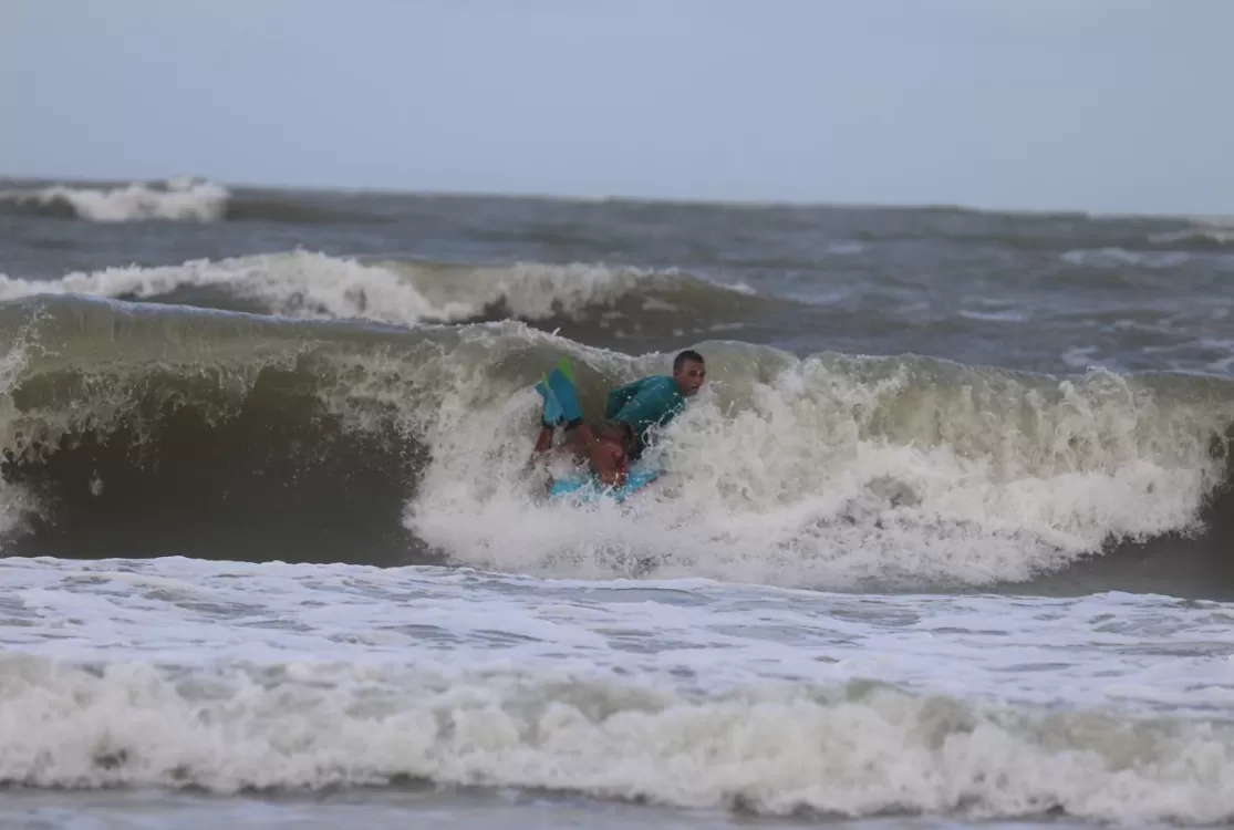 Atalaia recebe segunda etapa do circuito salinense de bodyboarding 2025