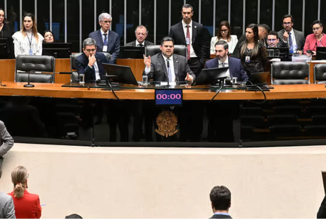 Congresso aprova Orçamento de 2026 com R$ 61 bilhões em emendas