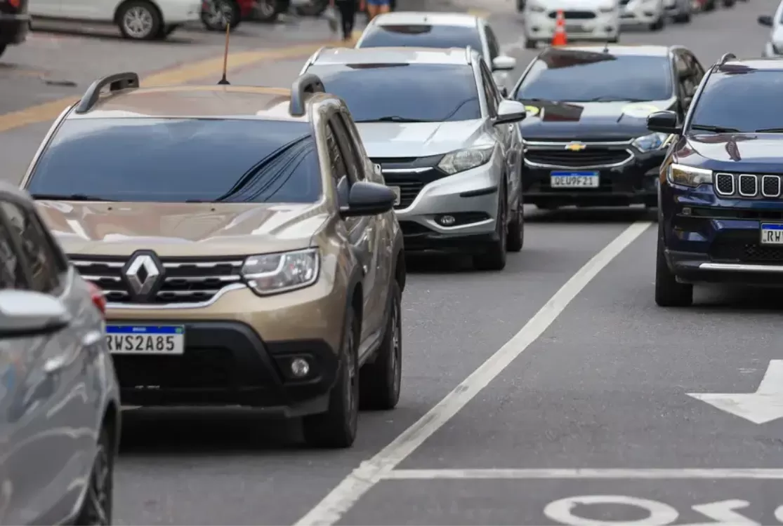 Veículos com final de placas 01 a 31 têm descontos no IPVA até o dia 6 de janeiro