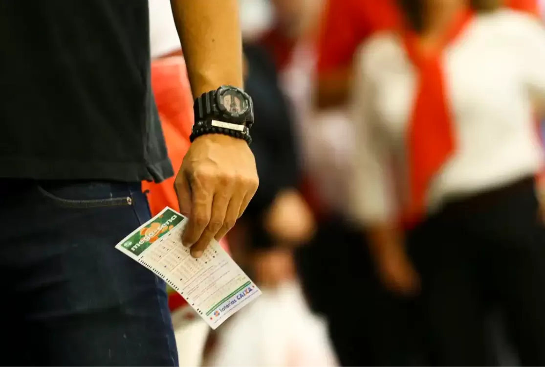 Mega-Sena acumula novamente e prêmio principal vai a R$ 115 milhões