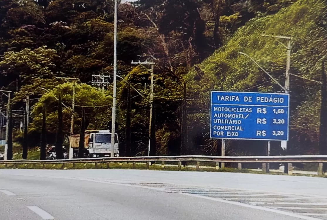 Motoristas acusam governo de bancar cobrança até 3 vezes mais caro no Estado