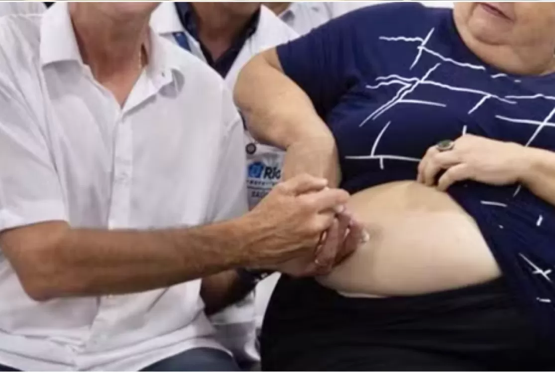 Em ano eleitoral, municípios oferecem canetas emagrecedoras como capital político