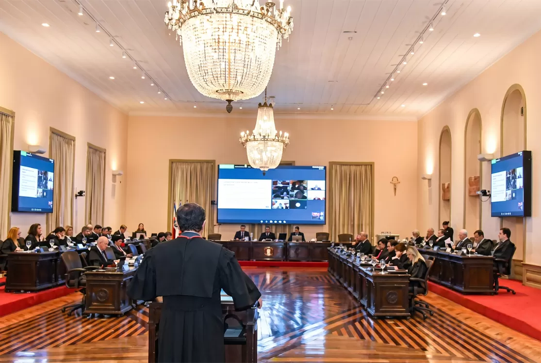 Sessão no TJ do Pará expõe reação ao teto remuneratório do STF