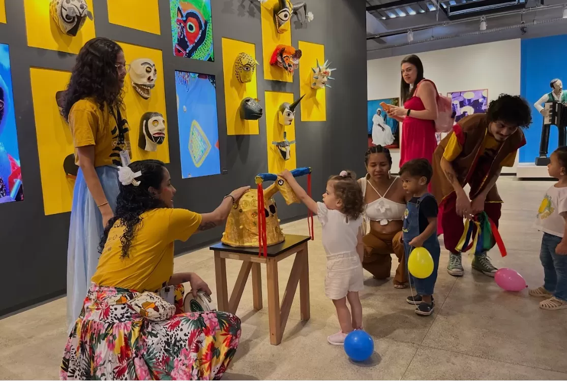 Bienal das Amazônias promove atividade educativa voltada para crianças e bebês