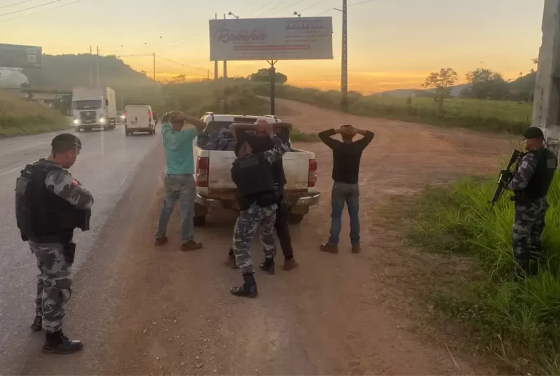 Ação policial realiza 16 prisões e apreende 2,1 quilos de drogas em Parauapebas