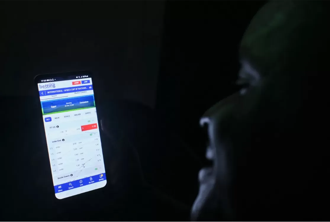 Bets avançam sobre renda das famílias, acendem alerta geral e controle do governo