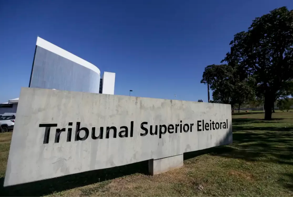 TSE cria conselho para monitorar desinformação e IA nas eleições
