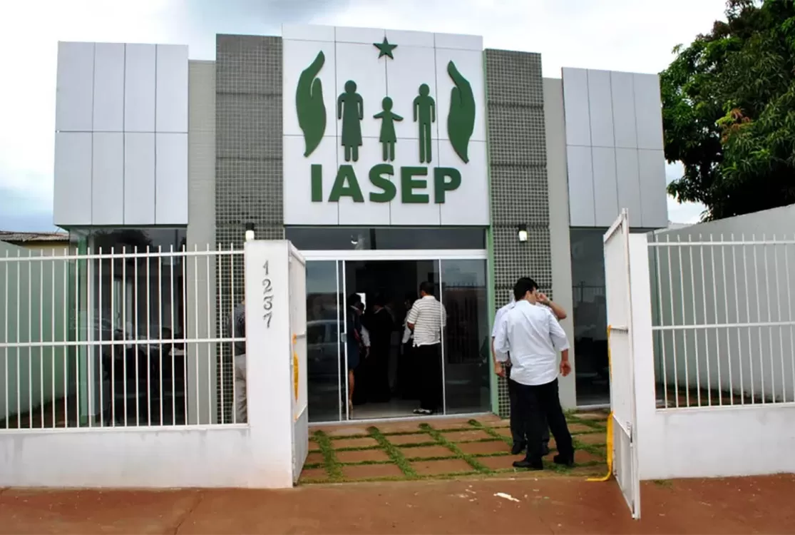 Denúncias ao MP apontam suspeitas em fornecimento de remédios no Iasep