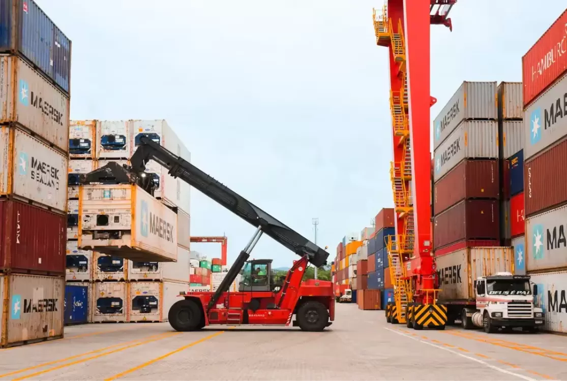 Governo prorroga suspensão de tributos para exportadores afetados por tarifaço