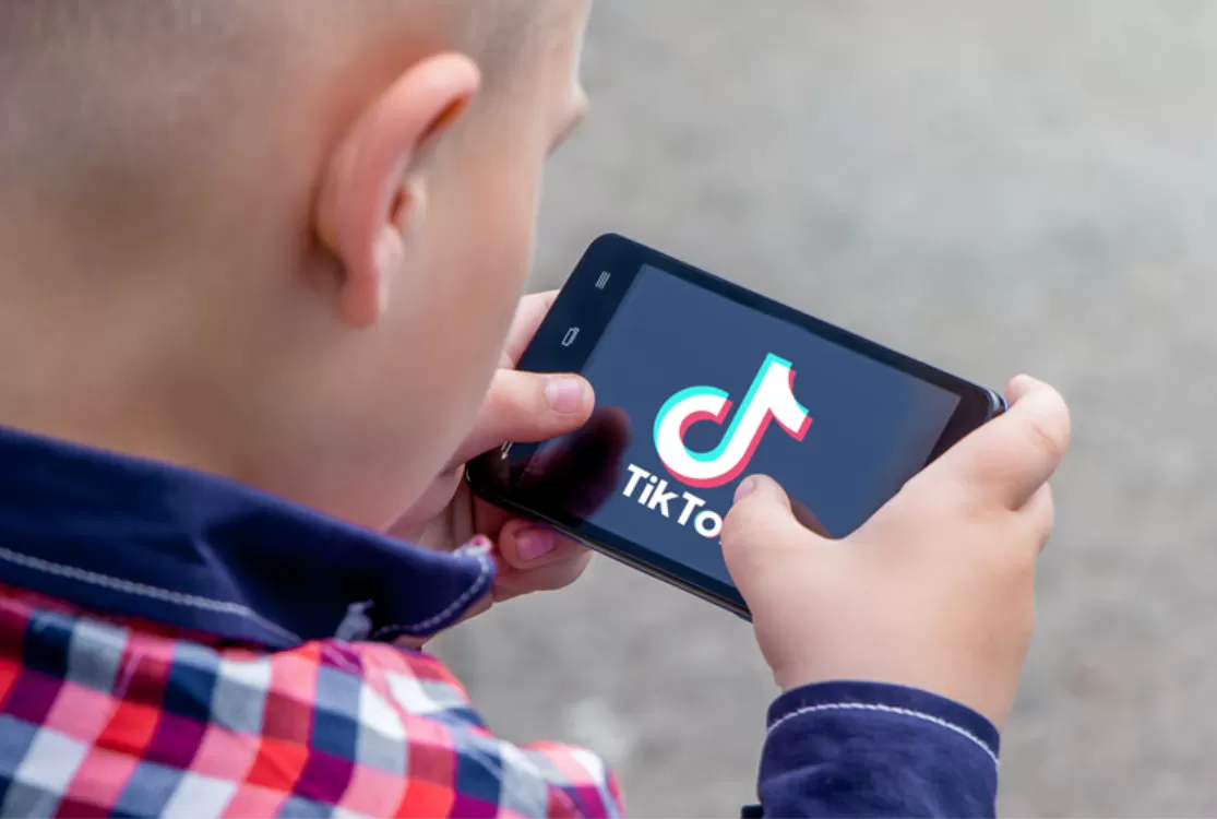 Dados de cerca de 8 milhões de crianças estiveram vulneráveis nas mãos do TikTok