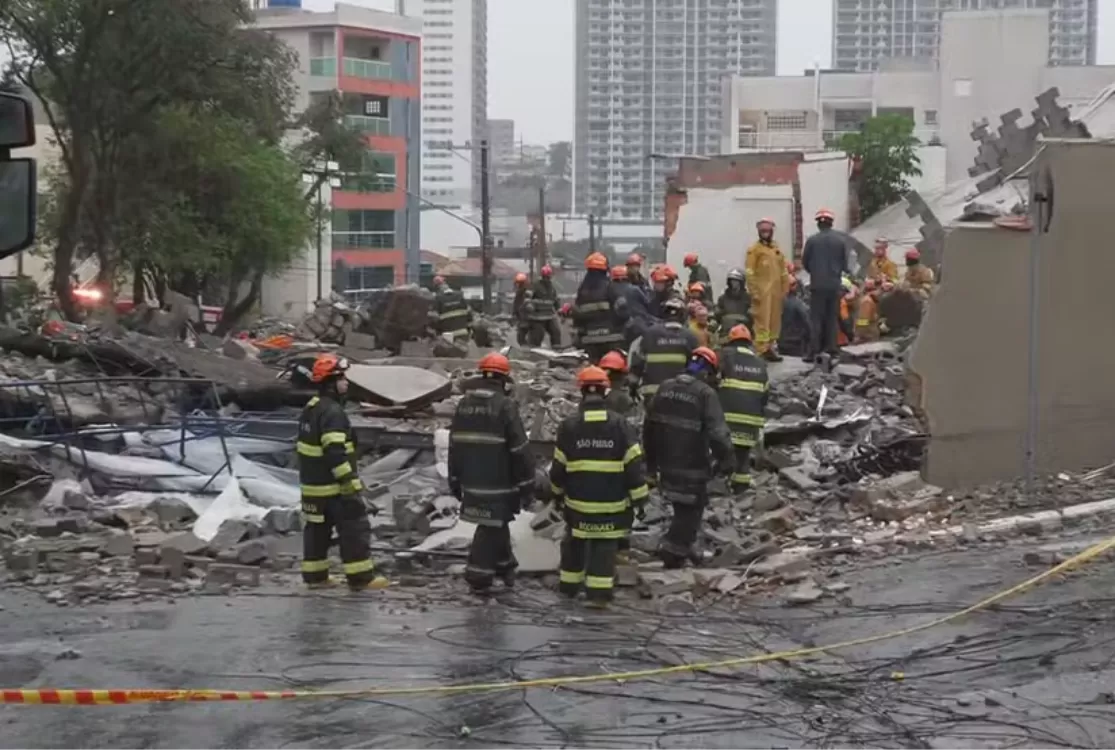 Prefeitura apura fiscalização de obra que desabou em São Paulo; cinco morreram