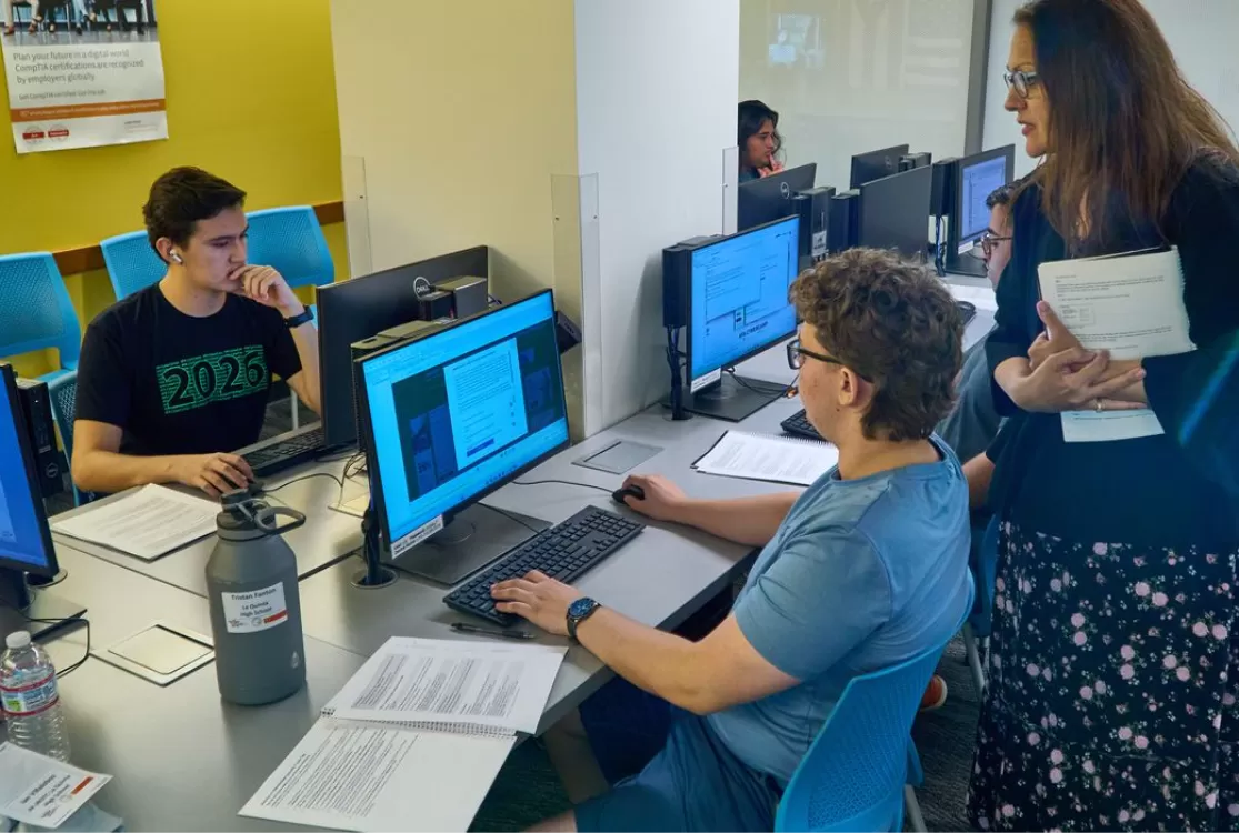 Ministério da Educação libera novas formações online para professores