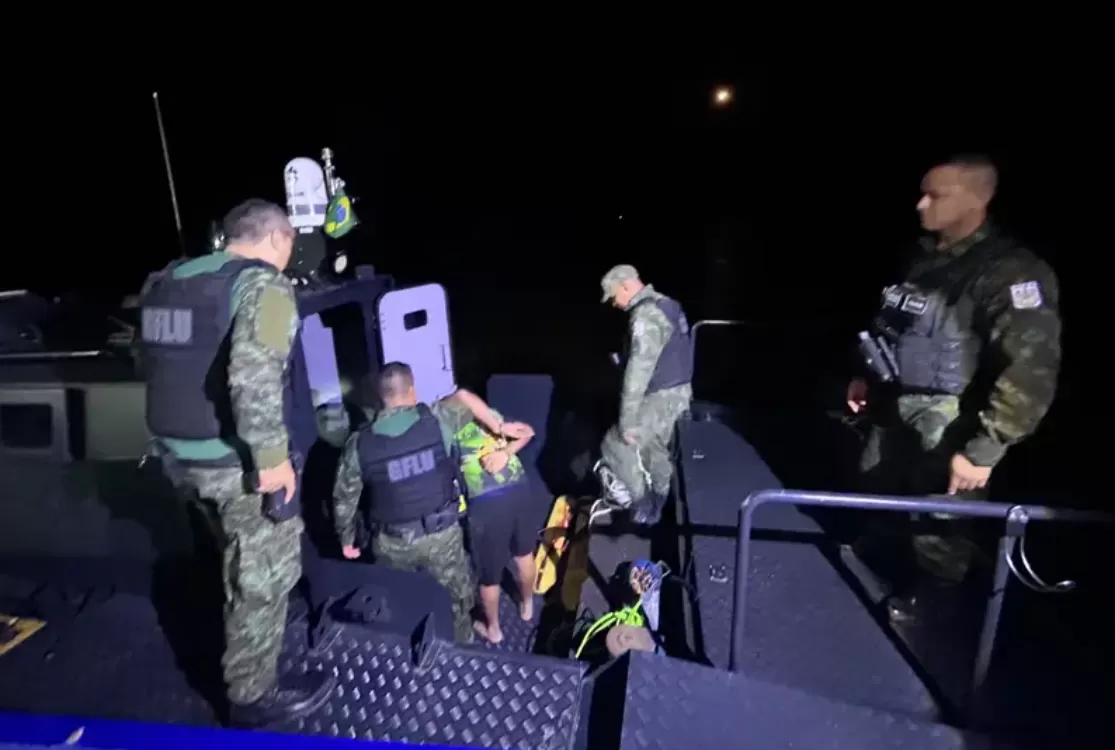 Agentes da Base Fluvial Candiru aprendem 112 quilos de drogas no Baixo Amazonas